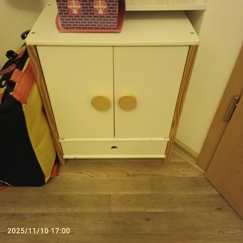 Puppen kleiderschrank holz - kleiderschrank, in